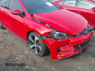 2017 Volkswagen GTI S z VIN 3VW4T7AU1HM076156, wystawiony jako IAAI lot #42216232 z przebiegiem 40 388 mil mil oraz . Historia ofert i sprzedaży dostępna na DreamBid. Obrazek 6.