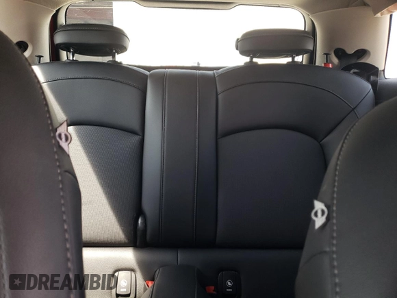 2015 MINI Hardtop с VIN WMWXM5C53F3A97113, выставлен на аукционе Copart как лот 53261385 с пробегом 43 053 миль миль и Списание • Salvage title. История ставок и продаж доступна на DreamBid. Изображение 10.