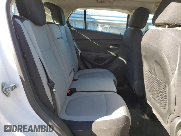 2016 Chevrolet Trax LS with VIN 3GNCJNSB4GL255454, listed as a Copart auction lot 83700934 with 67,092 mi miles and Salvage Title. Bid and sale history available at carsss.com. Image 11.