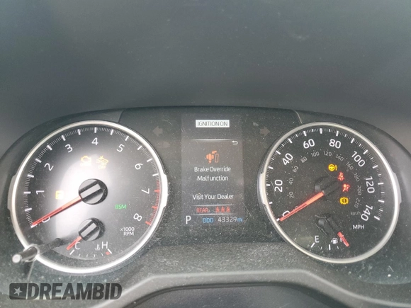 2022 Toyota RAV4 XLE with VIN 2T3P1RFV2NW275195, listed as a Copart auction lot 59655775 with 43,329 mi miles and Salvage title. Bid and sale history available at DreamBid. Image 9.