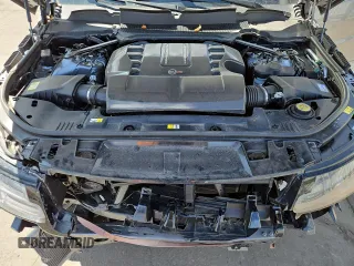 2022 Land Rover Range Rover Sport SVR с VIN SALWZ2RE2NA239229, выставлен на аукционе Copart как лот 51290985 с пробегом 15 952 миль миль и Списание • Salvage title. История ставок и продаж доступна на DreamBid. Изображение 12.