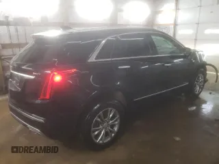 2021 Cadillac XT5 FWD Premium Luxury z VIN 1GYKNCR4XMZ226527, wystawiony jako Copart lot #83453724 z przebiegiem 45 807 mil mil oraz Szkoda całkowita • Salvage title. Historia ofert i sprzedaży dostępna na DreamBid. Obrazek 3.