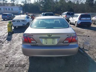 2004 Lexus ES 350 with VIN JTHBA30G145037747, listed as a IAAI auction lot 41424725 with 163,921 mi miles and . Bid and sale history available at DreamBid. Image 16.