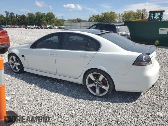 2009 Pontiac G8 GT with VIN 6G2EC57Y59L195313, listed as a Copart auction lot 70852034 with 110,611 mi miles and Salvage Title. Bid and sale history available at carsss.com. Image 2.