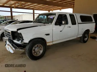 1997 Ford F-250 with VIN 1FTHX25F2VEC79419, listed as a Copart auction lot 53997013 with 321,335 mi miles and Salvage Title. Bid and sale history available at DreamBid. Image 1.
