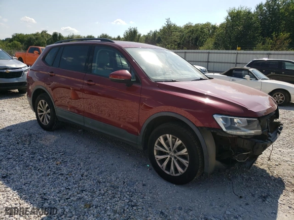 2018 Volkswagen Tiguan S with VIN 3VV0B7AX2JM040787, listed as a Copart auction lot 67389614 with 92,424 mi miles and Salvage Title. Bid and sale history available at carsss.com. Image 4.