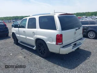 2003 Cadillac Escalade z VIN 1GYEK63N43R222254, wystawiony jako IAAI lot #42228127 z przebiegiem 167 294 mil mil oraz . Historia ofert i sprzedaży dostępna na DreamBid. Obrazek 3.