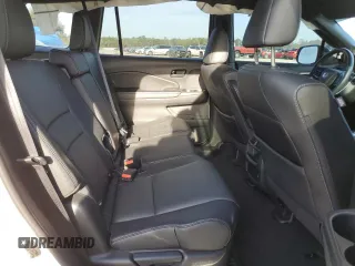 2022 Honda Passport EX-L z VIN 5FNYF7H58NB002422, wystawiony jako Copart lot #49114535 z przebiegiem 42 483 mil mil oraz Szkoda całkowita • Salvage title. Historia ofert i sprzedaży dostępna na DreamBid. Obrazek 11.