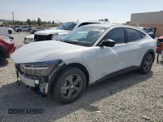 2023 Ford Mustang Mach-E Select z VIN 3FMTK1RM5PMA46901, wystawiony jako Copart lot #55126655 z przebiegiem 25 845 mil mil oraz Szkoda całkowita • Salvage title. Historia ofert i sprzedaży dostępna na DreamBid. Obrazek 1.