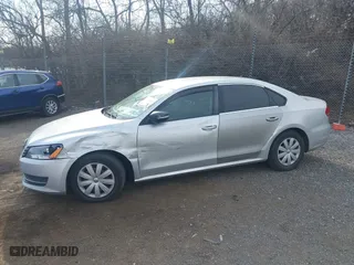 2013 Volkswagen Passat S with VIN 1VWAP7A30DC101350, listed as a IAAI auction lot 41846928 with 307,166 mi miles. Bid and sale history available at carsss.com. Image 6.