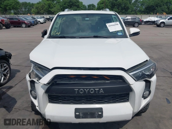 2016 Toyota 4Runner Limited with VIN JTEBU5JR1G5387870, listed as a IAAI auction lot 41944390 with 145,876 mi miles and . Bid and sale history available at DreamBid. Image 12.