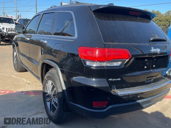 2017 Jeep Grand Cherokee Limited with VIN 1C4RJFBGXHC764210, listed as a Copart auction lot 84187054 with 179,762 mi miles and Clean title. Bid and sale history available at DreamBid. Image 3.