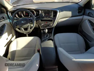 2013 Kia Optima LX z VIN 5XXGM4A76DG244326, wystawiony jako Copart lot #48129005 z przebiegiem 102 501 mil mil oraz Nie do naprawy • Non repairable. Historia ofert i sprzedaży dostępna na DreamBid. Obrazek 8.