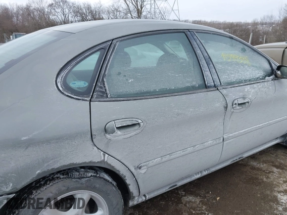 2002 Ford Taurus SE Standard with VIN 1FAFP53U92G153588, listed as a IAAI auction lot 41589338 with 57,856 mi miles and . Bid and sale history available at DreamBid. Image 12.