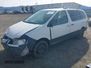 2001 Toyota Sienna LE with VIN 4T3ZF13C51U382556, listed as a IAAI auction lot 41744836 with 226,221 mi miles. Bid and sale history available at carsss.com. Image 2.