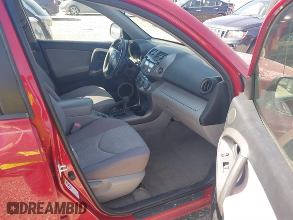 2007 Toyota RAV4 with VIN JTMBD33V576033542, listed as a IAAI auction lot 41867715 with 130,538 mi miles. Bid and sale history available at carsss.com. Image 5.