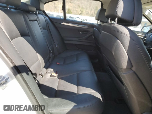 2014 BMW 5 Series 535i xDrive с VIN WBA5B3C59ED530604, выставлен на аукционе Copart как лот 52017335 с пробегом 139 613 миль миль и Списание • Salvage title. История ставок и продаж доступна на DreamBid. Изображение 10.