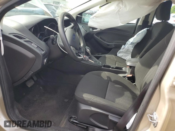 2017 Ford Focus SE z VIN 1FADP3F24HL291870, wystawiony jako Copart lot #60851275 z przebiegiem 83 334 mil mil oraz Szkoda całkowita • Salvage title. Historia ofert i sprzedaży dostępna na DreamBid. Obrazek 7.