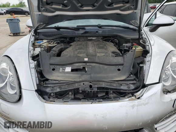 2014 Porsche Cayenne Diesel with VIN WP1AF2A23ELA38194, listed as a Copart auction lot 58563785 with 75,463 mi miles and Salvage title. Bid and sale history available at DreamBid. Image 11.