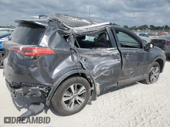 2018 Toyota RAV4 XLE with VIN 2T3WFREV0JW409386, listed as a Copart auction lot 53428615 with 91,999 mi miles and Salvage Title. Bid and sale history available at carsss.com. Image 3.