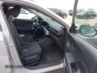 2024 Hyundai Kona SEL with VIN KM8HC3AB8RU054613, listed as a IAAI auction lot 41694657 with 10,568 mi miles. Bid and sale history available at carsss.com. Image 5.