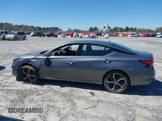 2025 Nissan Altima SR with VIN 1N4BL4CV1SN308241, listed as a IAAI auction lot 41807739 with 13,927 mi miles and . Bid and sale history available at DreamBid. Image 14.