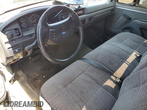 1993 Ford F-150 z VIN 1FTEF15N1PLA66922, wystawiony jako Copart lot #54968265 z przebiegiem 203 503 mil mil oraz Czysty tytuł • Clean title. Historia ofert i sprzedaży dostępna na DreamBid. Obrazek 8.