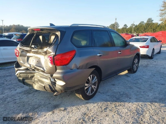 2019 Nissan Pathfinder S with VIN 5N1DR2MM1KC620322, listed as a IAAI auction lot 41769563 with 61,043 mi miles. Bid and sale history available at carsss.com. Image 4.