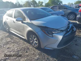 2023 Toyota Corolla LE z VIN 5YFB4MDE9PP019270, wystawiony jako IAAI lot #42043777 z przebiegiem 59 348 mil mil oraz . Historia ofert i sprzedaży dostępna na DreamBid. Obrazek 1.