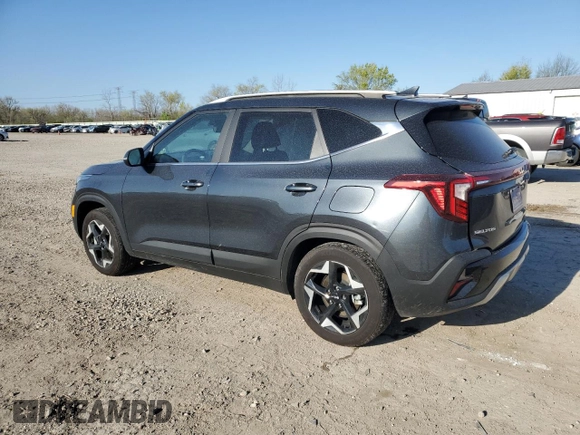 2024 Kia Seltos EX z VIN KNDERCAA4R7621296, wystawiony jako Copart lot #53331945 z przebiegiem 16 195 mil mil oraz Szkoda całkowita • Salvage title. Historia ofert i sprzedaży dostępna na DreamBid. Obrazek 2.