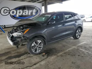 2020 Kia Niro EX with VIN KNDCC3LG8L5047427, listed as a Copart auction lot 53888795 with 11,678 mi miles and Clean Title. Bid and sale history available at DreamBid. Image 1.
