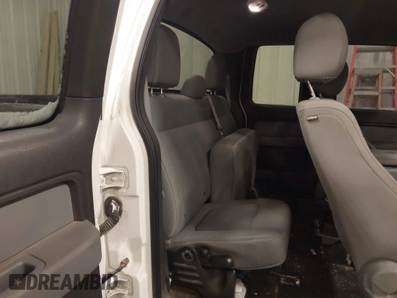 2013 Ford F-150 XL with VIN 1FTEX1CM8DFD14097, listed as a IAAI auction lot 41397500 with 181,838 mi miles. Bid and sale history available at carsss.com. Image 8.