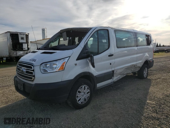 2019 Ford Transit Passenger XL with VIN 1FBZX2ZM1KKA31922, listed as a Copart auction lot 48793945 with 156,062 mi miles and Salvage Title. Bid and sale history available at carsss.com. Image 1.