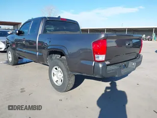 2016 Toyota Tacoma SR with VIN 5TFRX5GN7GX064572, listed as a IAAI auction lot 41640013 with 70,659 mi miles and . Bid and sale history available at carsss.com. Image 3.