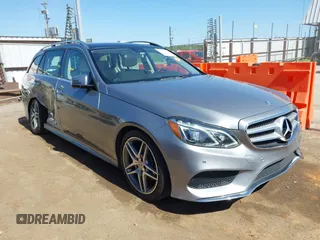 2015 Mercedes-Benz E 350 Luxury with VIN WDDHH8JB3FB114457, listed as a IAAI auction lot 42278428 with 87,555 mi miles and . Bid and sale history available at DreamBid. Image 1.