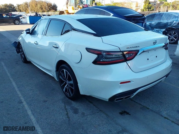 2021 Nissan Maxima SV with VIN 1N4AA6CV9MC502835, listed as a IAAI auction lot 41718687 with 9,379 mi miles. Bid and sale history available at carsss.com. Image 3.