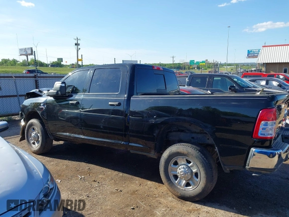 2024 Ram 2500 Tradesman with VIN 3C6UR5CL3RG221120, listed as a IAAI auction lot 42153161 with 6,829 mi miles and . Bid and sale history available at DreamBid. Image 15.