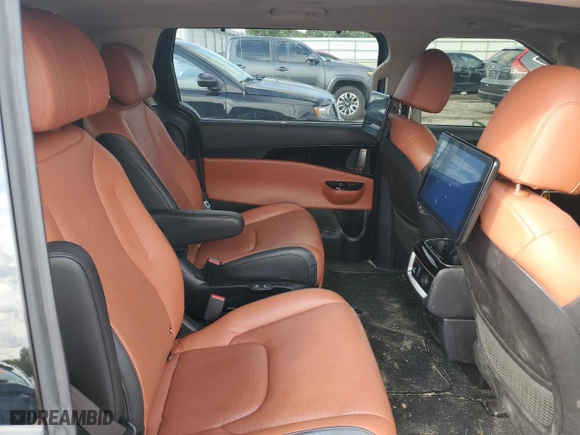 2022 Kia Carnival SX with VIN KNDNE5H39N6091132, listed as a Copart auction lot 70006644 with 63,958 mi miles and Salvage Title. Bid and sale history available at carsss.com. Image 11.
