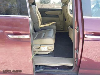 2013 Honda Odyssey Touring with VIN 5FNRL5H96DB037947, listed as a IAAI auction lot 41813910 with 231,920 mi miles. Bid and sale history available at carsss.com. Image 8.