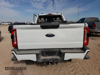 2023 Ford F-250 XL z VIN 1FT8W2BT6PED16102, wystawiony jako Copart lot #61067785 z przebiegiem 15 111 mil mil oraz Nie do naprawy • Non repairable. Historia ofert i sprzedaży dostępna na DreamBid. Obrazek 6.