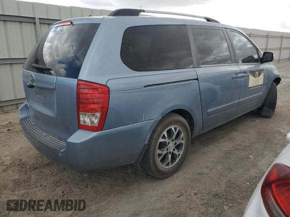 2014 Kia Sedona LX with VIN KNDMG4C78E6538916, listed as a Copart auction lot 42258495 with 145,260 mi miles and Salvage Title. Bid and sale history available at carsss.com. Image 3.