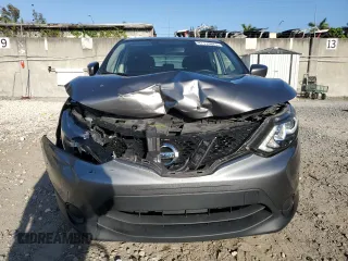 2017 Nissan Rogue SL with VIN JN1BJ1CP8HW014003, listed as a Copart auction lot 47176825 with 46,376 mi miles and Salvage title. Bid and sale history available at DreamBid. Image 5.