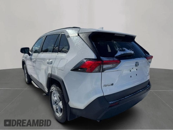 2021 Toyota RAV4 Hybrid LE with VIN 2T3M6RFV6MW00885, listed as a Copart auction lot 52413215 with 171,261 mi miles and Clean Title. Bid and sale history available at carsss.com. Image 3.
