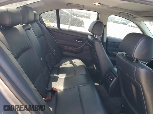 2011 BMW 3 Series 328i with VIN WBAPH5G5XBNM78452, listed as a Copart auction lot 53404895 with 163,592 mi miles and Salvage title. Bid and sale history available at DreamBid. Image 10.