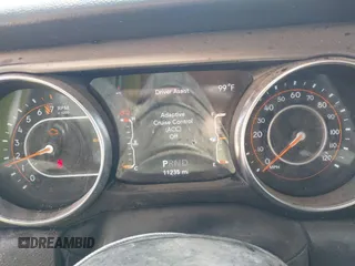 2022 Jeep Wrangler Unlimited Sport with VIN 1C4HJXDG7NW120432, listed as a IAAI auction lot 40498948 with 11,235 mi miles and . Bid and sale history available at DreamBid. Image 7.