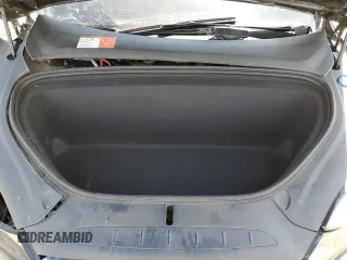 2016 Tesla Model X 70D z VIN 5YJXCDE23GF018396, wystawiony jako Copart lot #53056465 z przebiegiem 104 248 mil mil oraz Szkody całkowita. Historia ofert i sprzedaży dostępna na DreamBid. Obrazek 14.
