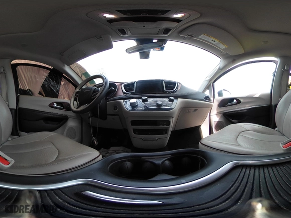 2017 Chrysler Pacifica Limited with VIN 2C4RC1GG0HR770093, listed as a IAAI auction lot 41876582 with 82,614 mi miles. Bid and sale history available at carsss.com. Image 18.