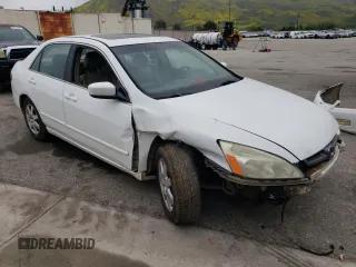 2005 Honda Accord EX-L z VIN 1HGCM66565A041274, wystawiony jako Copart lot #55854125 z przebiegiem Nie podano mil oraz Szkoda całkowita • Salvage title. Historia ofert i sprzedaży dostępna na DreamBid. Obrazek 4.