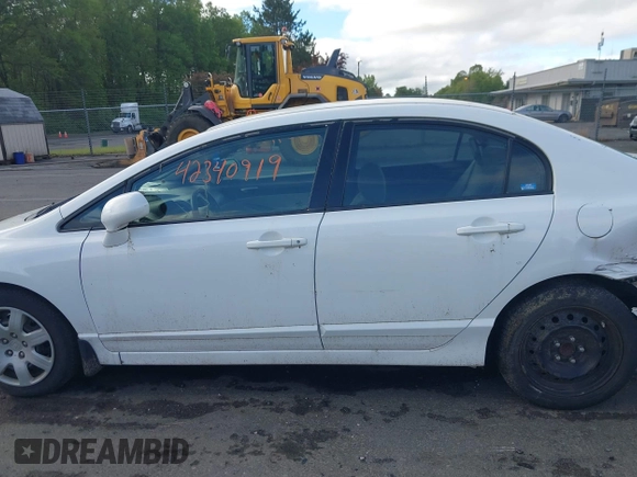 2009 Honda Civic LX z VIN 2HGFA16569H342000, wystawiony jako IAAI lot #42340919 z przebiegiem 214 370 mil mil oraz . Historia ofert i sprzedaży dostępna na DreamBid. Obrazek 15.