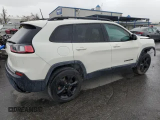 2019 Jeep Cherokee Latitude Plus with VIN 1C4PJMLB3KD365249, listed as a Copart auction lot 48335505 with 121,461 mi miles and Salvage Title. Bid and sale history available at carsss.com. Image 3.